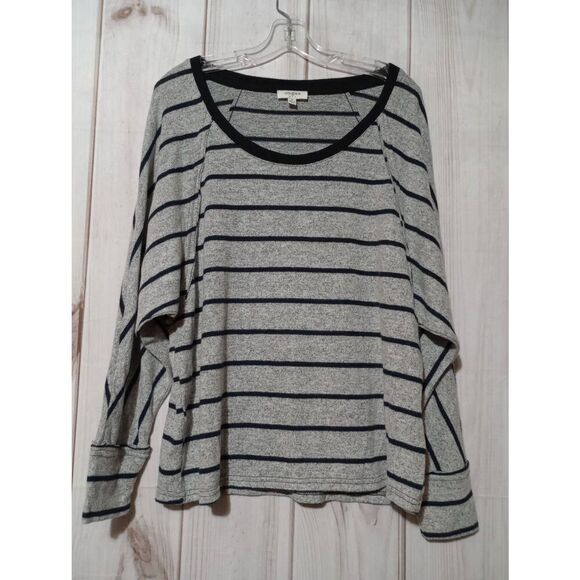 Umgee Sweaters - Umgee‎ Sweater Ladies Medium Gray Navy Soft Oversized Cozy Light Weight